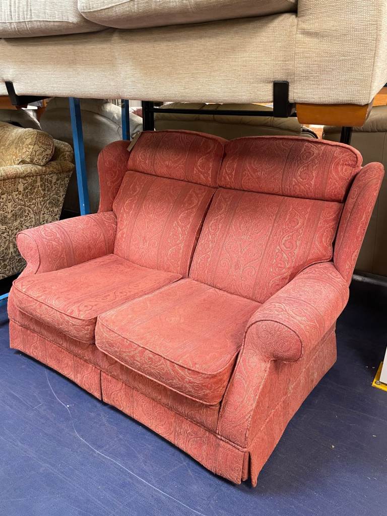 Old Fashioned Pink/Red 2 Seater Sofa TCL Reuse 99693