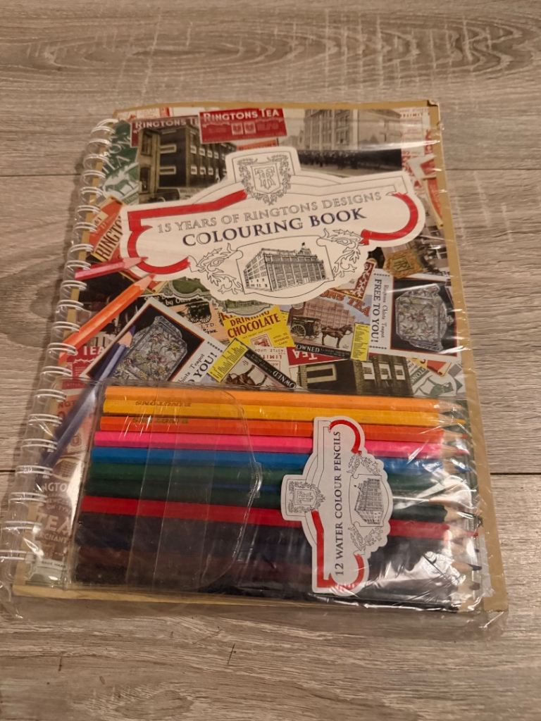 Ringtons '15 Years of Designs' Colouring Book with Pencils – New