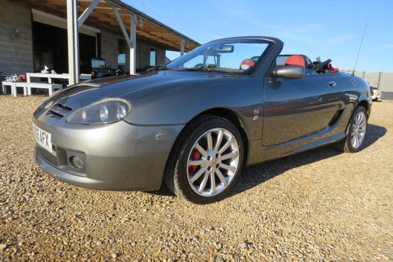 2005 MG MGF 1.8 VVC 160 2 DOOR MG HERITAGE CERTIFICATE CONVERTIBLE Petrol Manual