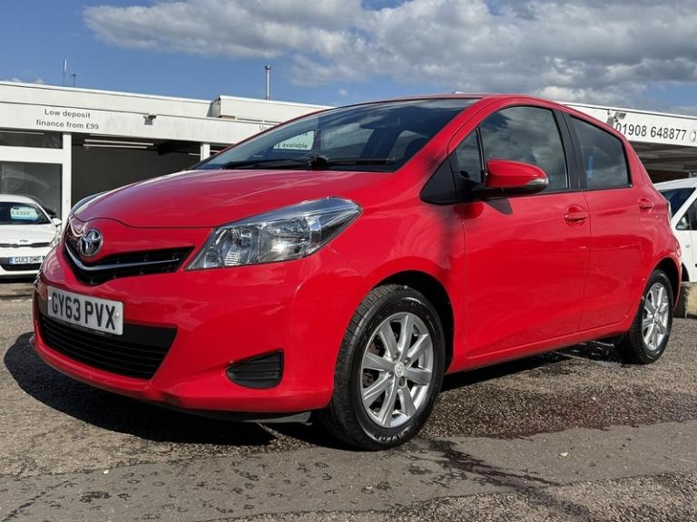 2013 Toyota Yaris Dual VVT-i TR Hatchback Petrol Manual