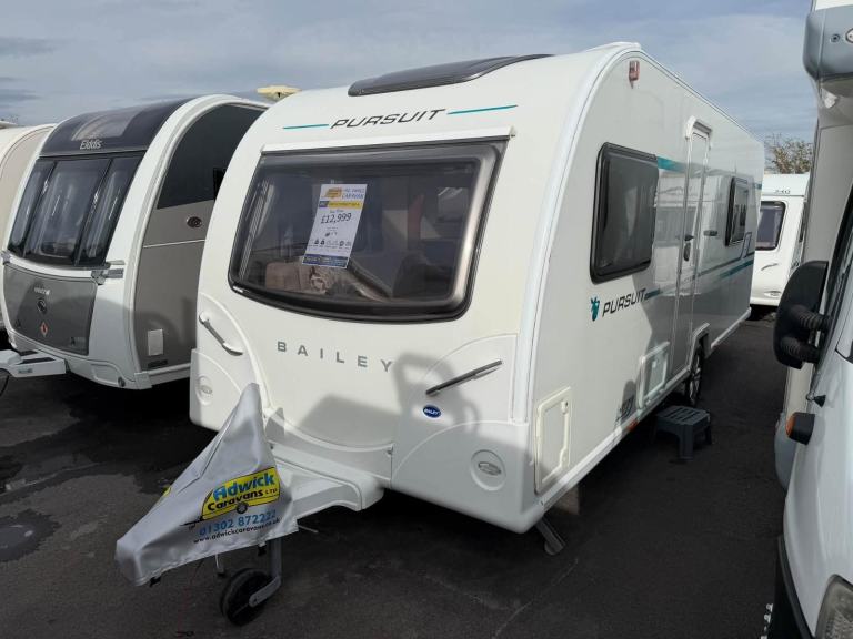 2017 Bailey Pursuit 560-5 Fixed Rear Bunk Beds Rear Washroom