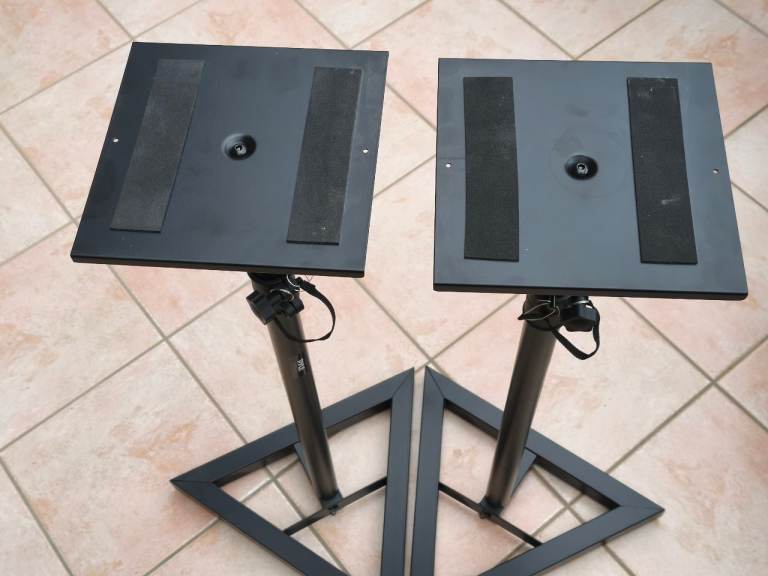 Pyle Speaker Stands – As New