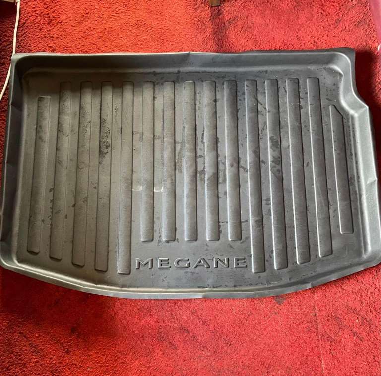 Genuine Original 2008-2016 Renault Megane Mk3 Hatchback Boot Liner Black–COLLECTION ONLY–LEICESTER