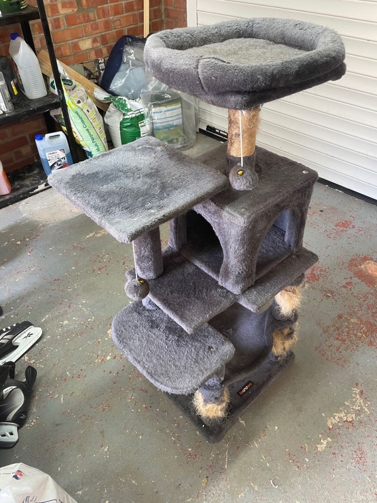 Cat tower 