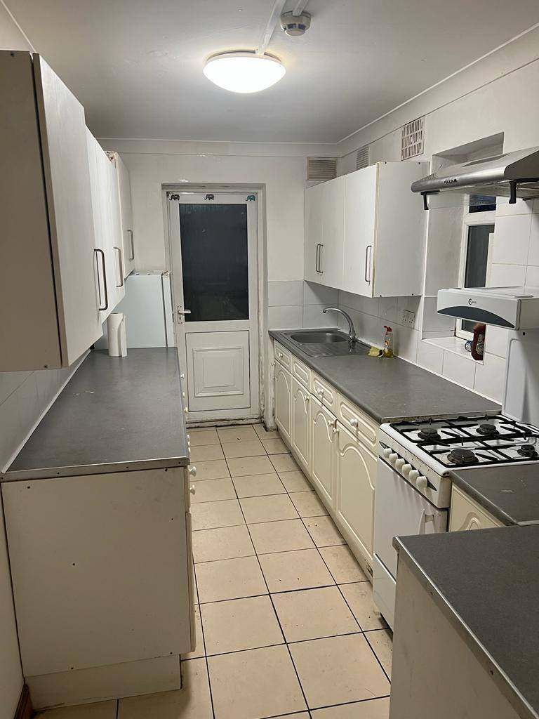 Double Bedroom - Ready to Move
