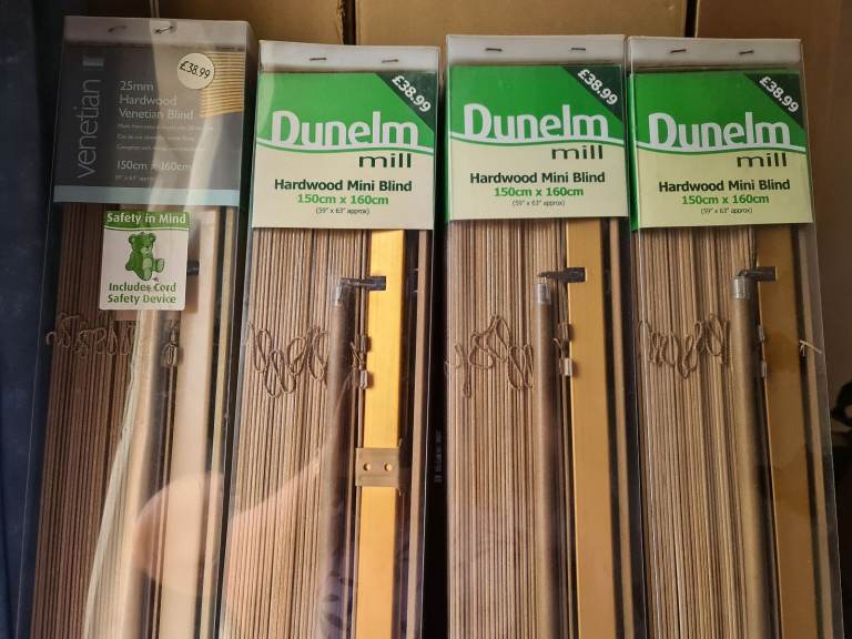 4 x Dunelm Hardwood Mini Blind 150cm x 160cm 