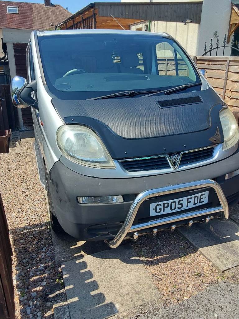 Vauxhall, VIVARO DTI 100 9-SEAT, MPV, 2005, 1870 (cc), 5 doors