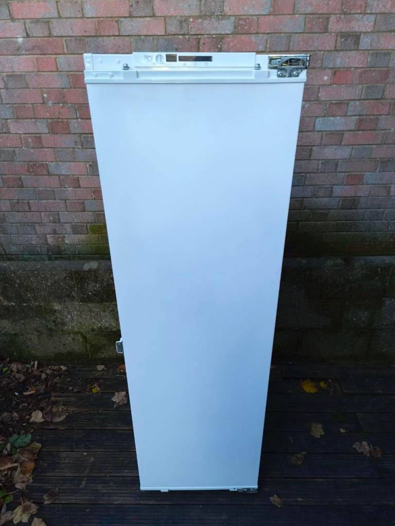 Fridge Refrigerator Integrated BEKO 177 cm * A Class Energy