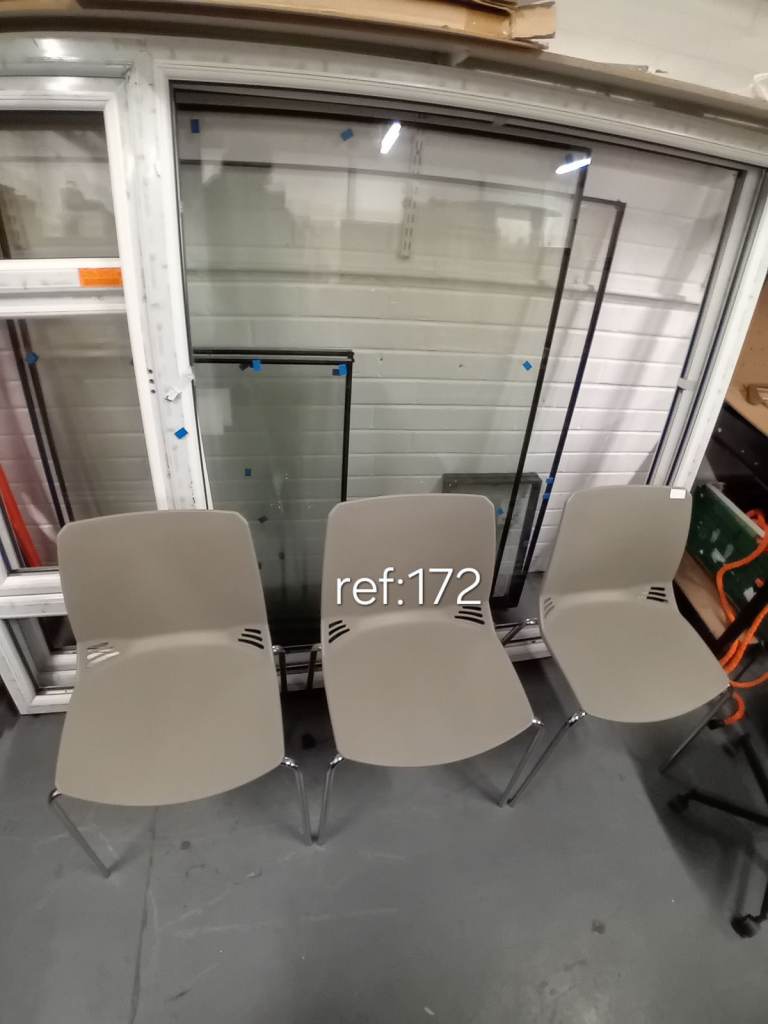3 grey chairs, Ref:172