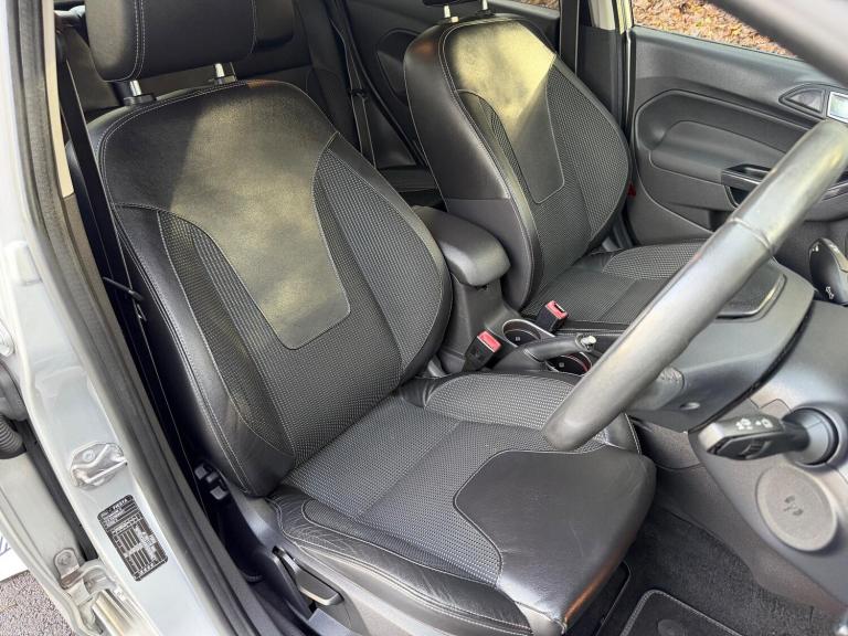 2013 Ford Fiesta 1.0T EcoBoost Titanium X Euro 5 (s/s) 5dr HATCHBACK Petrol Manual