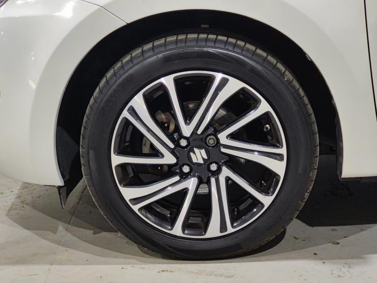 SUZUKI SWIFT; 1.2 PETROL HYBRID; 82BHP; SZ-L; 5 DOOR; MANUAL; WHITE; 57.9 MPG;