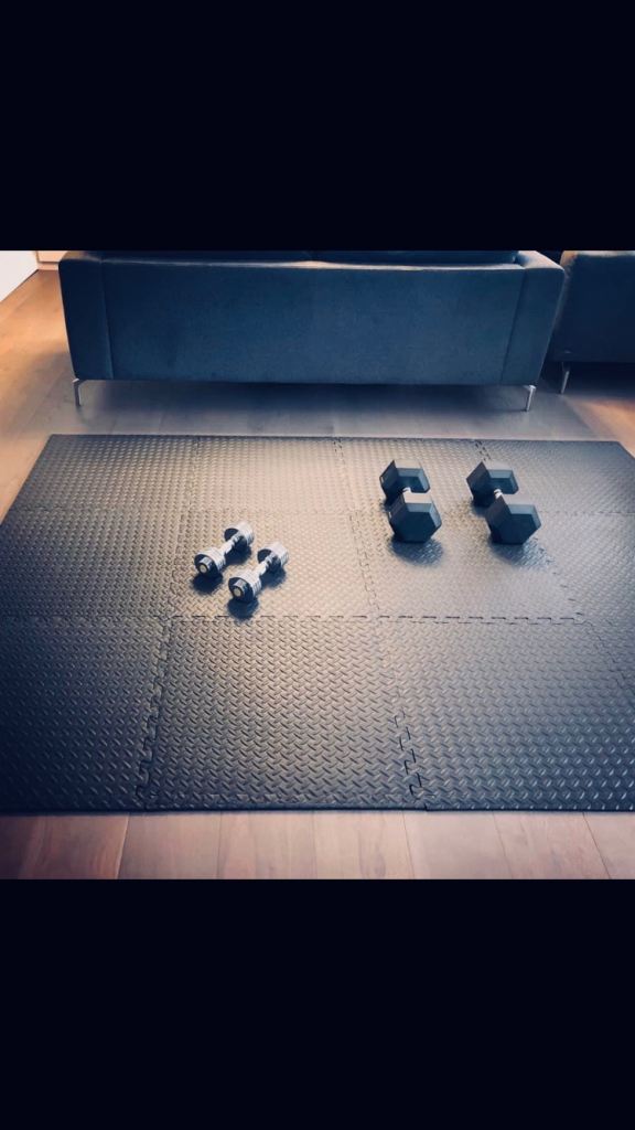 Garage flooring matts (60x60cm)