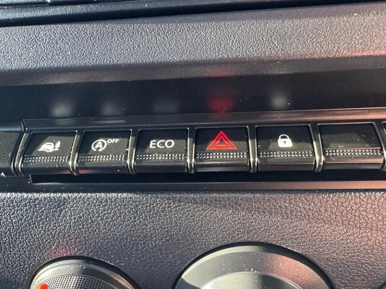 2023 Renault Master Dropside dCi ENERGY 35 Business 2.3 145 PS FWD LWB Euro 6 with 2 Keys, 6 Sp D...