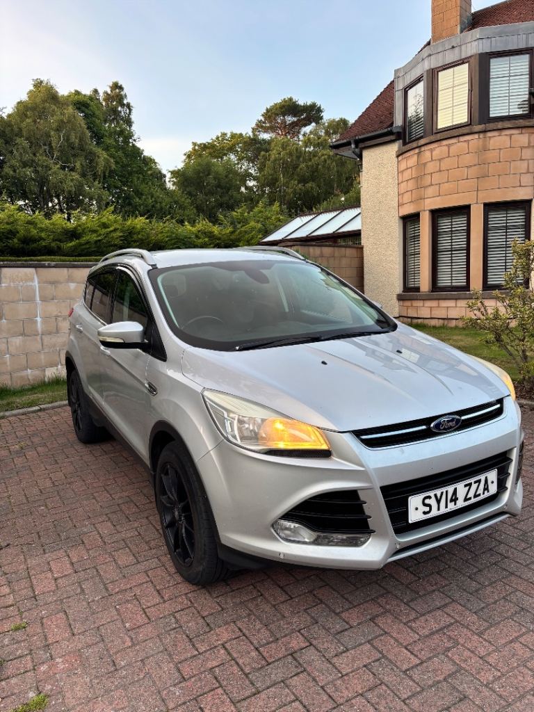 Ford, KUGA, Hatchback, 2014, Manual, 1997 (cc), 5 doors