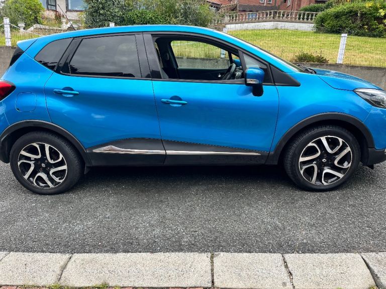 Renault, CAPTUR, Hatchback, 2014, Manual, 1461 (cc), 5 doors