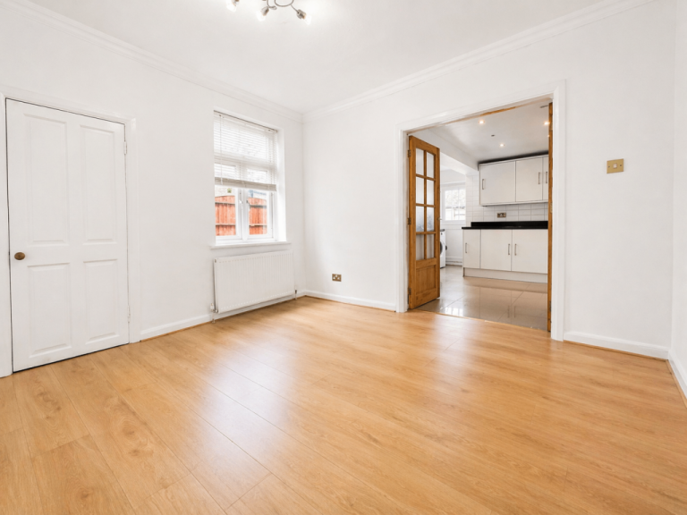 Spacious 4-Bedroom Family Home with Driveway – Available Now!