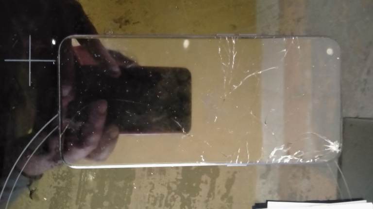 OPPO Mobile Phone - Silver with Cracked Back Glass