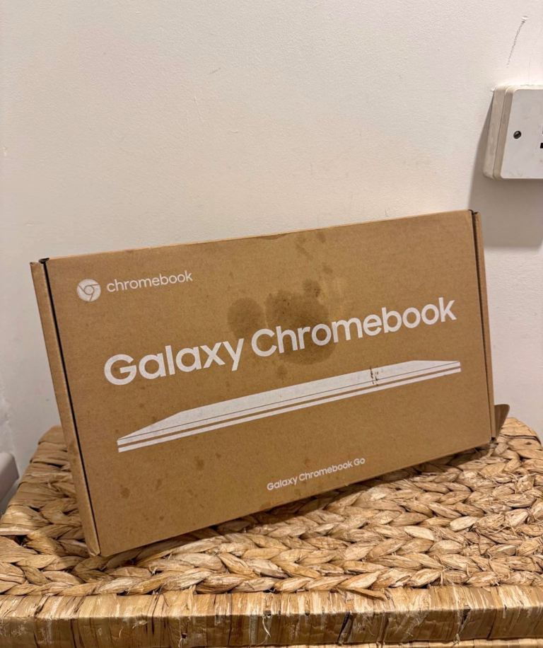 image for Samsung Galaxy Chromebook 4GB 64GB
