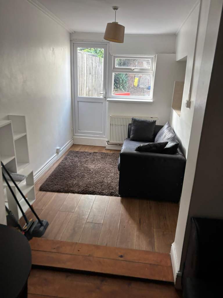 5 Bedroom HMO 2 Bathrooms on Percy St £2995pcm