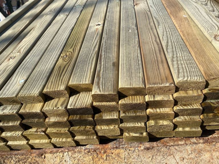 Quality 50x25mm Treated Timber Landscape Batten @4.2m…Trade Prices. Pay on delivery.