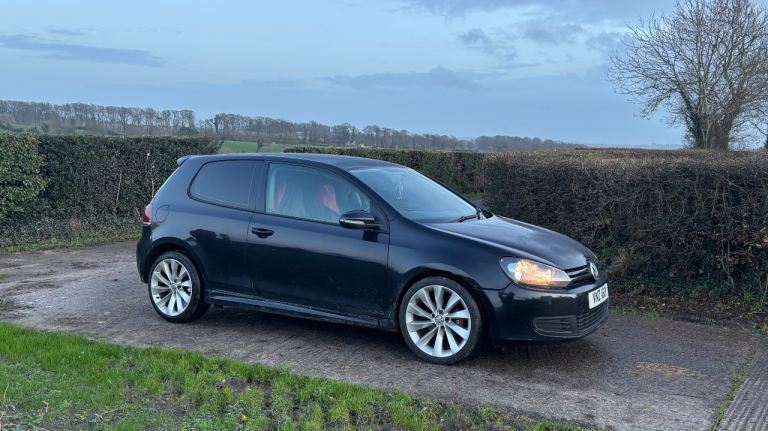 Volkswagen, GOLF, Hatchback, 2010, Manual, 1598 (cc), 3 doors