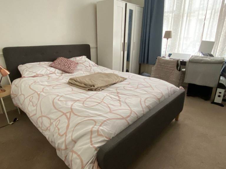 Room in Clapham 