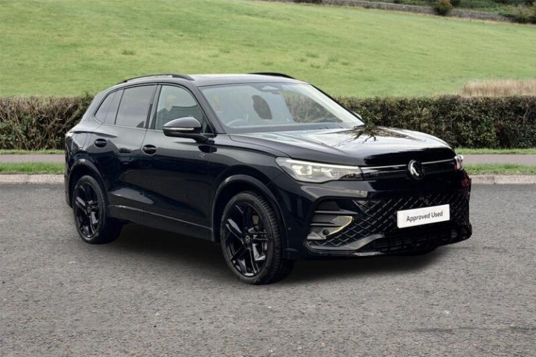 VOLKSWAGEN TIGUAN 2.0 TDI R-Line 5dr DSG