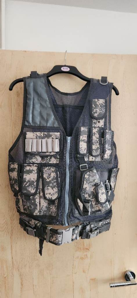 Mens Camouflage Waistcoat Jacket Hunting Fishing Vest