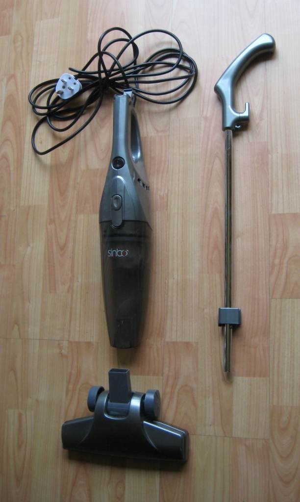 Sinbo bagless upright/hand corded vacuum cleaner- Chorley Lancs