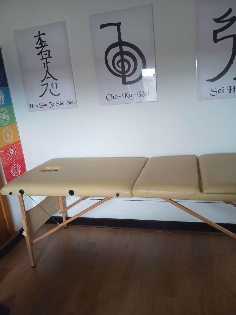 Two therapy rooms for rent