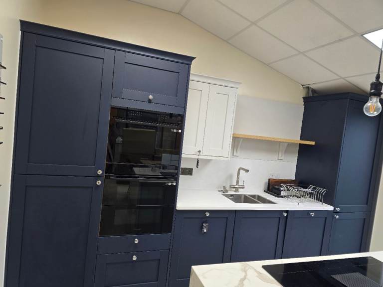 Ladt chance to buy this beautiful ex-display Masterclass kitchen