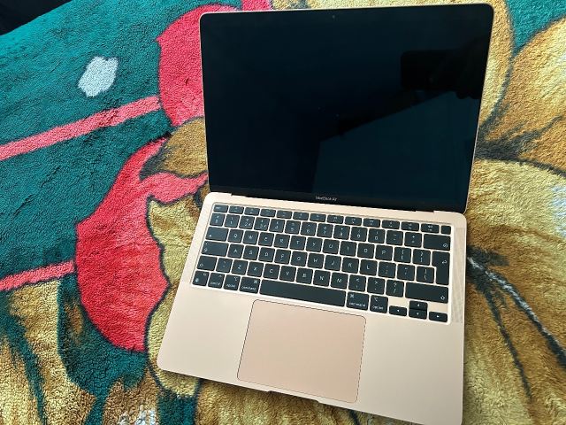 Apple MacBook Air M1 256gb (2020) – Rose Gold, 8GB RAM, 98