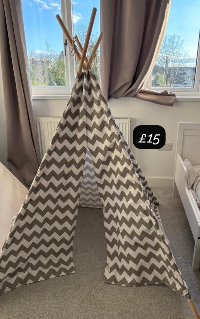 Kids teepee tent 
