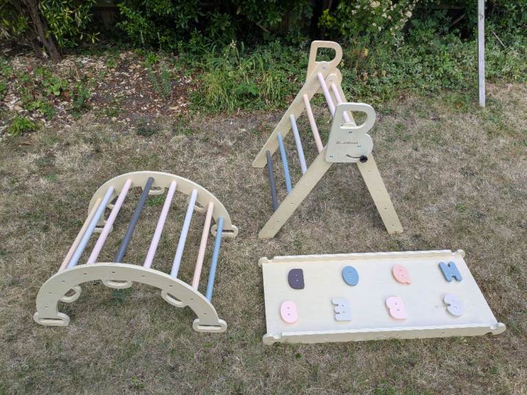 Toddler climbing frame set