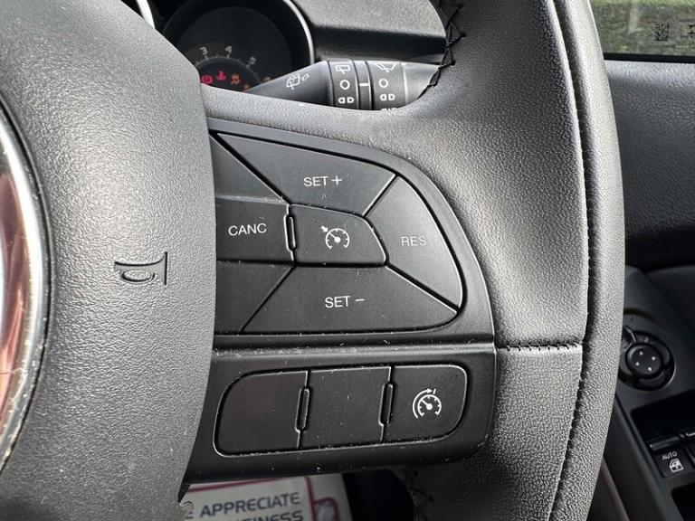 2016 Vauxhall Viva i SE Hatchback Petrol Manual