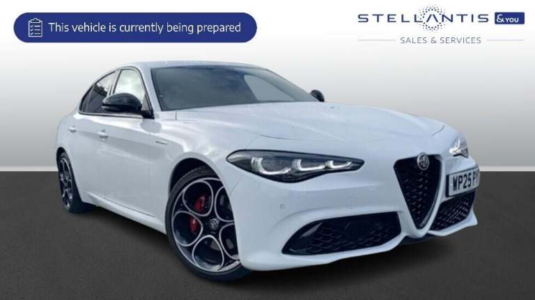 2025 Alfa Romeo Giulia 2.0T Veloce Saloon 4dr Petrol Auto Euro 6 (s/s) (280 ps) Saloon Petrol Aut...
