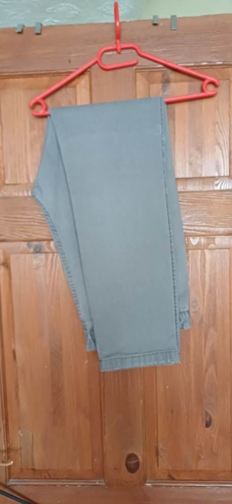  Men light grey Jeans 38
