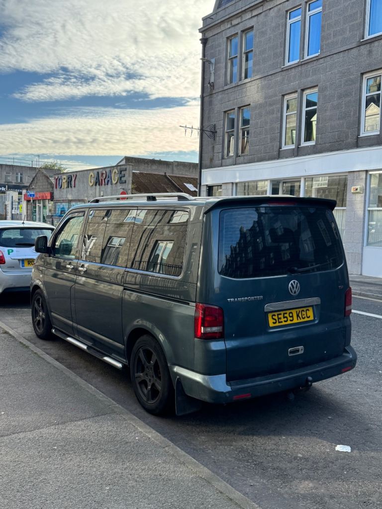 Volkswagen, TRANSPORTER SHUTTLE, MPV, 2009, Manual, 2460 (cc), 5 doors