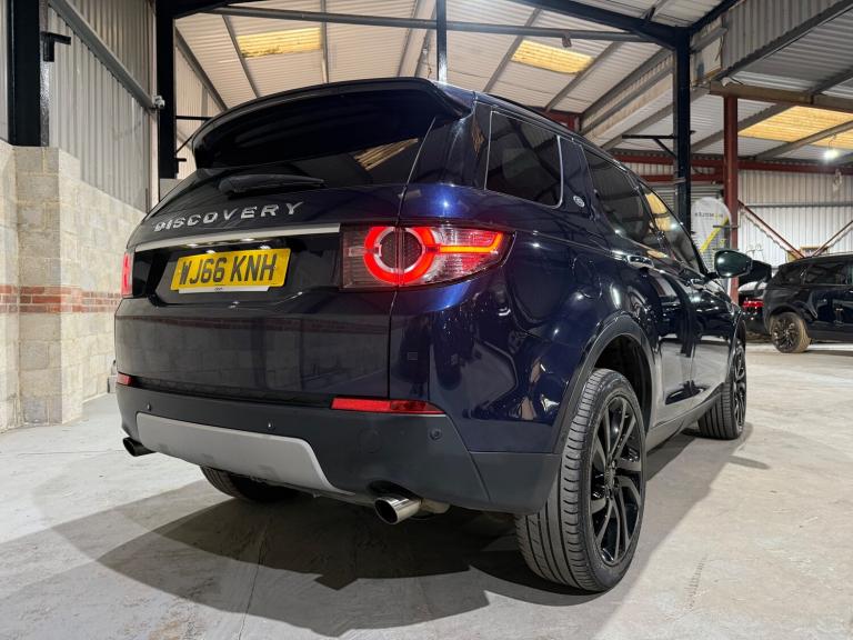 2016 Land Rover Discovery Sport 2.0 TD4 HSE Luxury SUV 5dr Diesel Auto 4WD Euro
