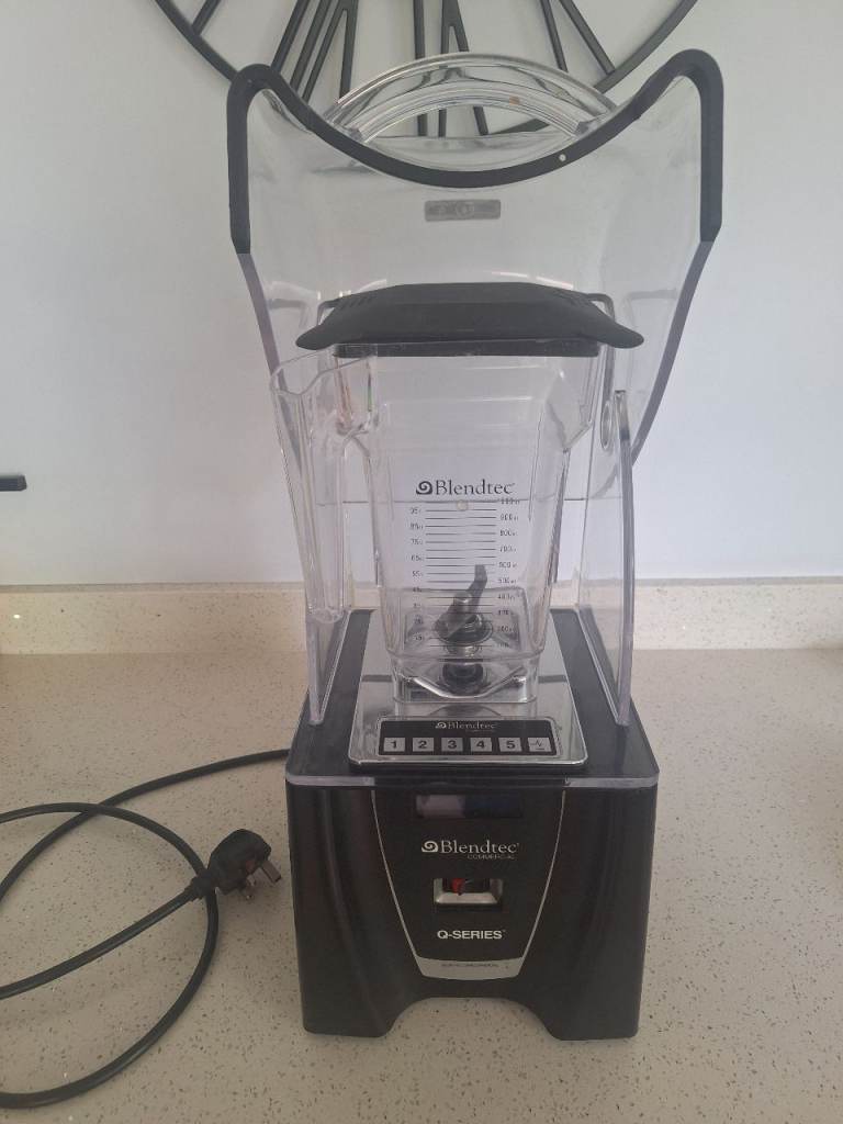 Blendtec Q-Series Blender - Good Condition