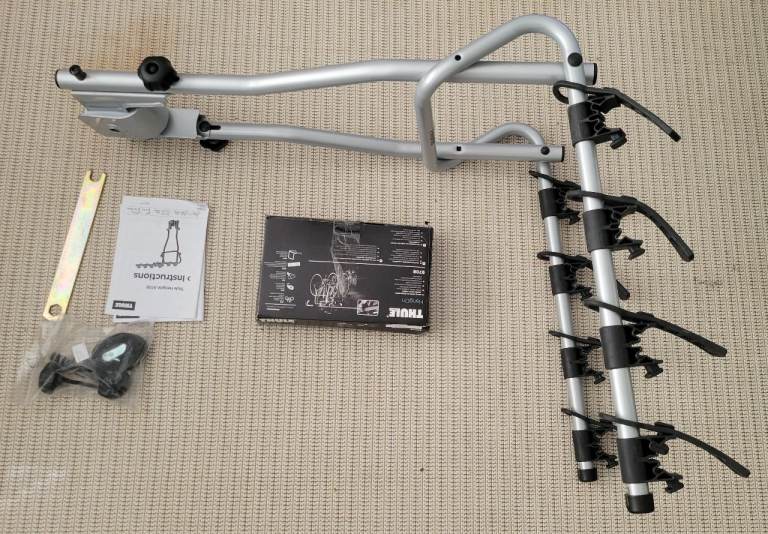 Thule HangOn 9708 cycle carrier for 4 bikes, towbar mounted, tilting, unused