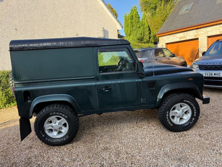 Landrover Defender 90 Hardtop 1 Owner
