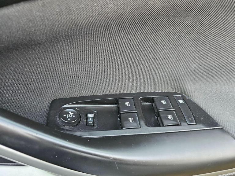 2017 Vauxhall Astra 1.6 CDTi ecoTEC BlueInjection Tech Line Nav Sports Tourer Euro 6 5dr ESTATE D...