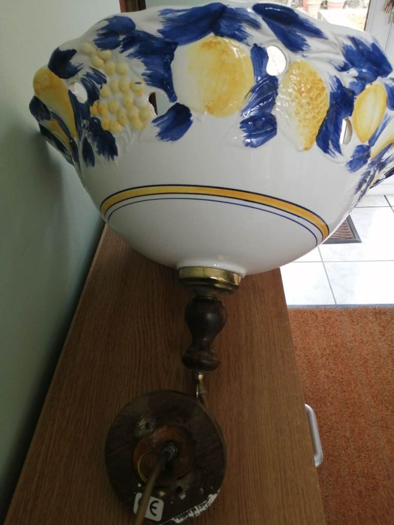 LOVELY CERAMIC CEILING LIGHT SHADE WITH LEMON AND LEAF DESIGN | in ...