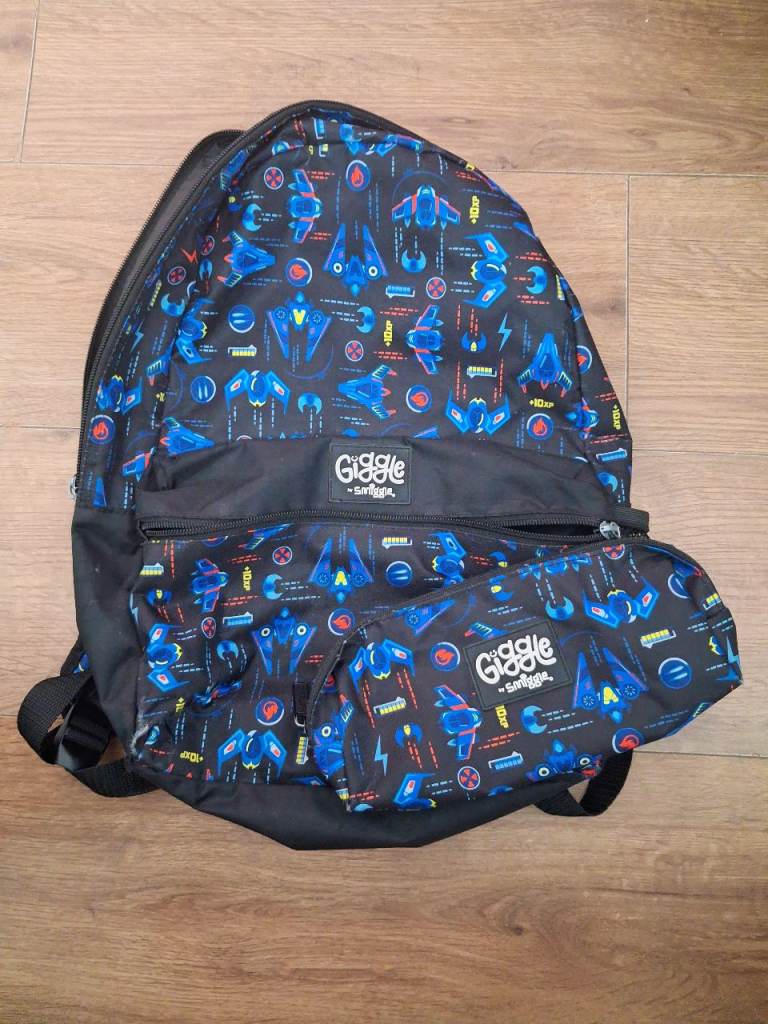 Kids smiggle backpack and pencil case 