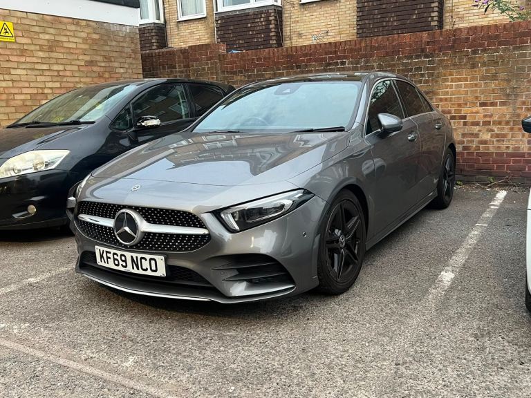 Mercedes-Benz 2019