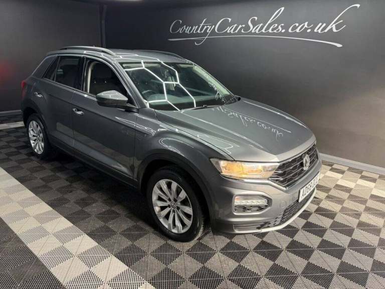 2019 Volkswagen T-Roc 1.5 TSI GPF EVO SE SUV 5dr Petrol Manual Euro 6 (s/s) (150 ps) HATCHBACK Pe...