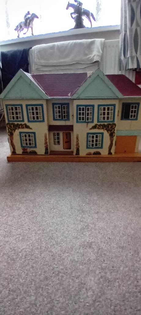 Vintage triang dolls house