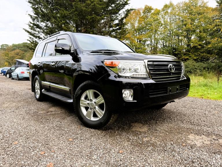 FRESH IMPORT 2014 TOYOTA LAND CRUISER ZX 4.6 V8 PETROL 4X4,IMMACULATE JEEP
