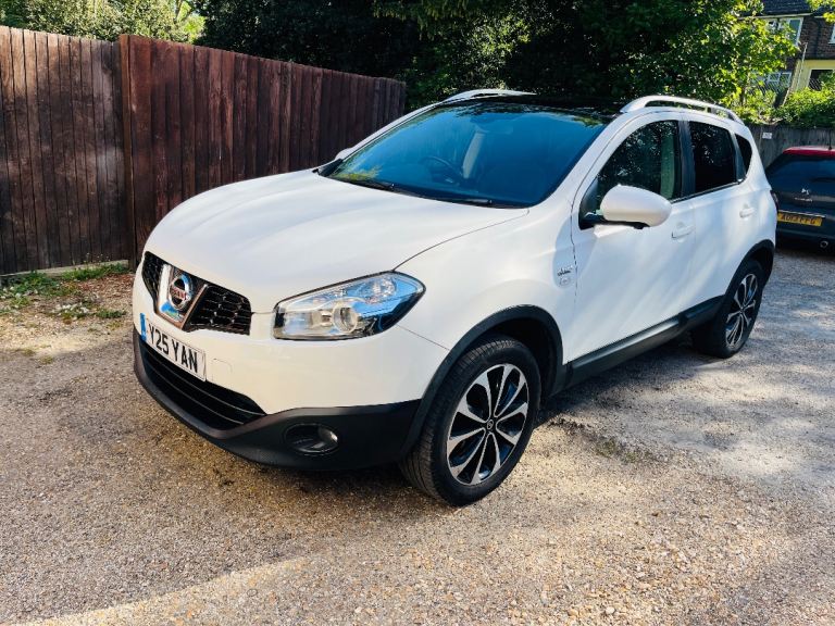 Nissan, QASHQAI, Hatchback, 2012, Manual, 1461 (cc), 5 doors